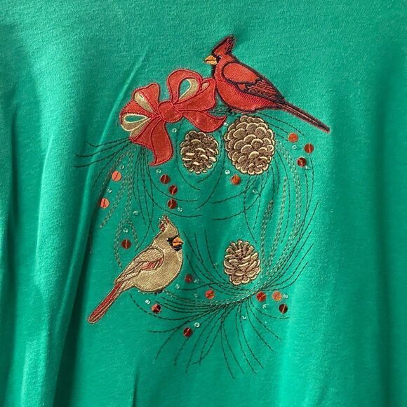 Live Who You Are Green Christmas Cardinal Long Sleeve Top PS - Picture 3 of 8